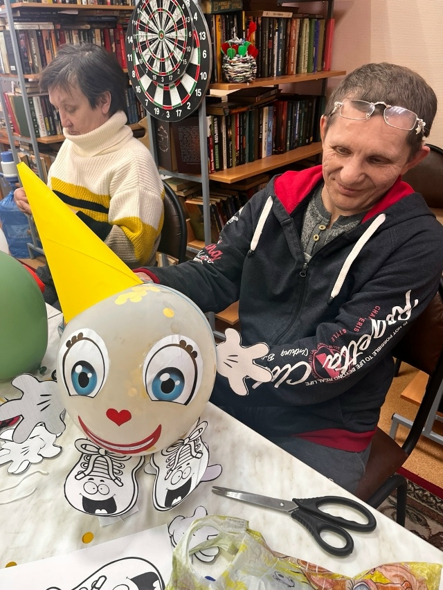 День смеха — день улыбок и шуток