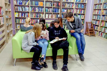 Приглашаем в книжный клуб «Читаем. Обсуждаем»
