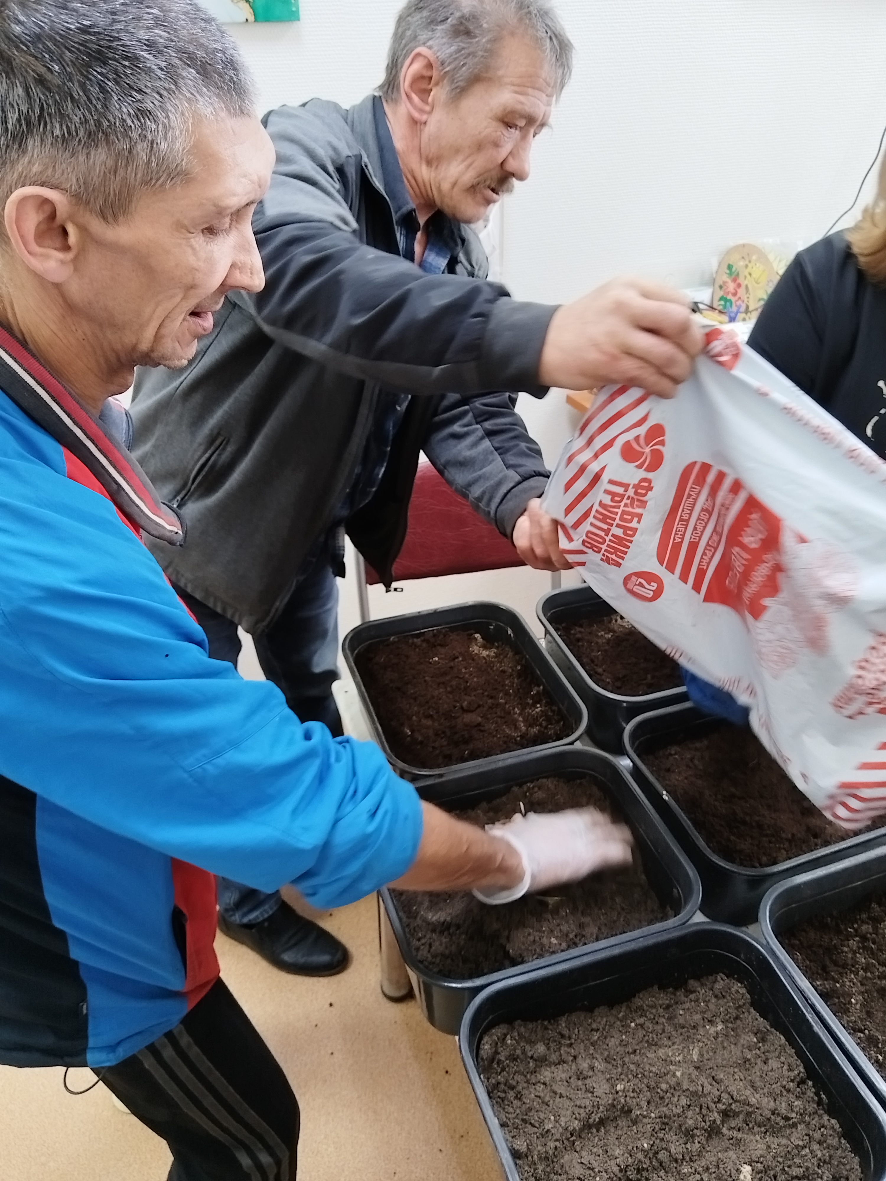 Весна приходит вместе с цветами