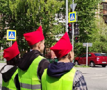 В МБОУ ООШ № 77 прошли практические уроки «Маршрут безопасности»
