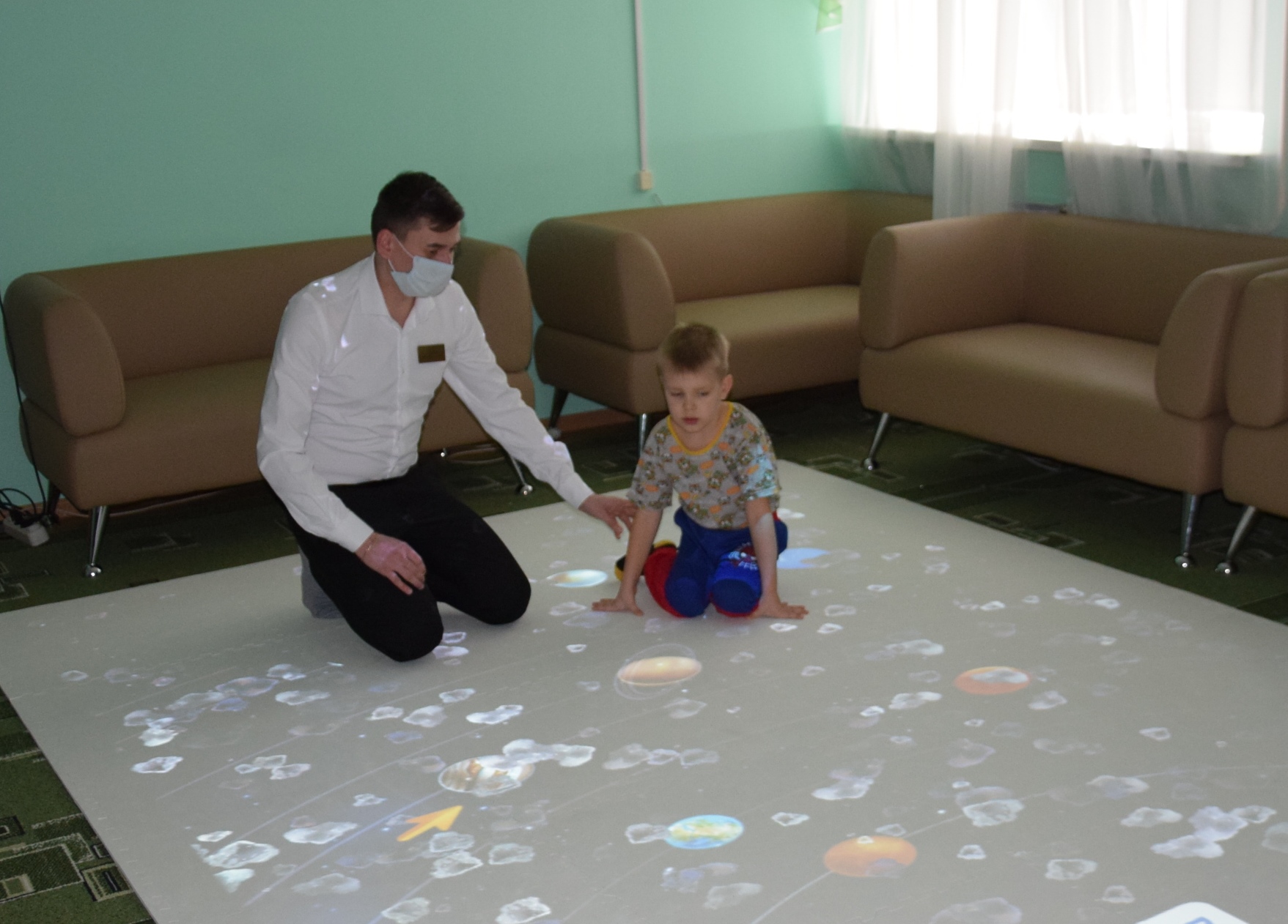 Приобретено новое оборудование для  реабилитации детей в ЦМСР "Пышма"