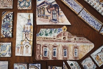 Город в керамике и памяти