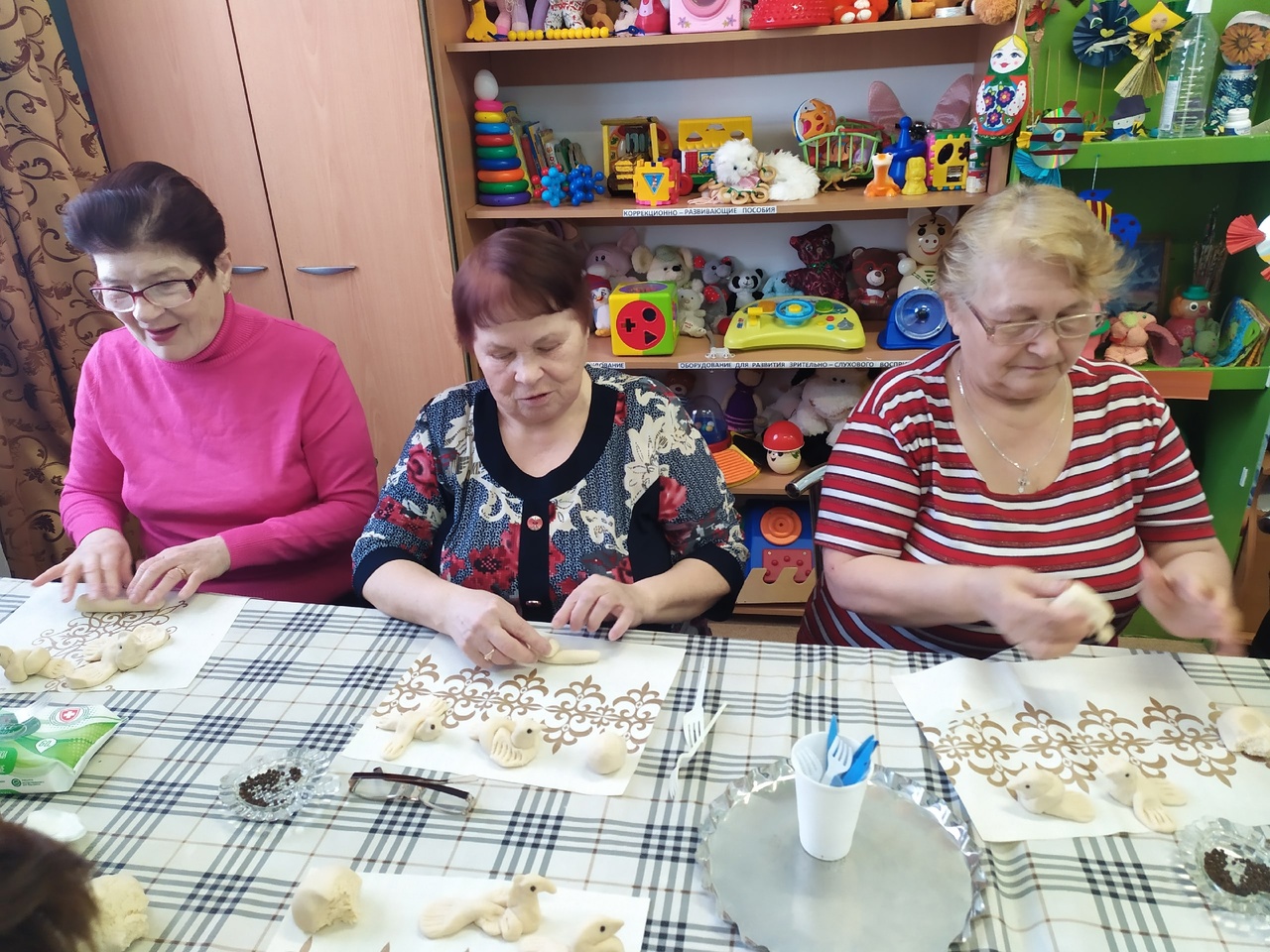 "Жаворонки весну кличут". Смена 65+
