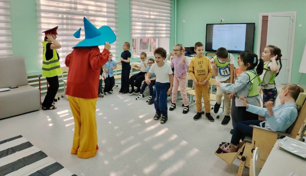 dcfVVK_hFlM.jpg dcfVVK_hFlM.jpg