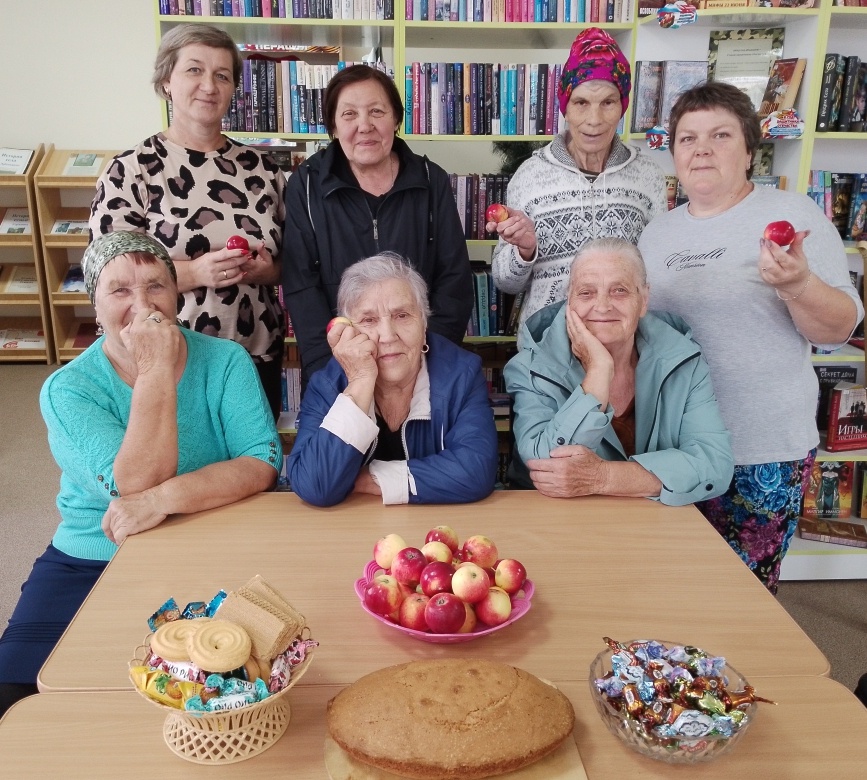 Яблчный спас.jpg