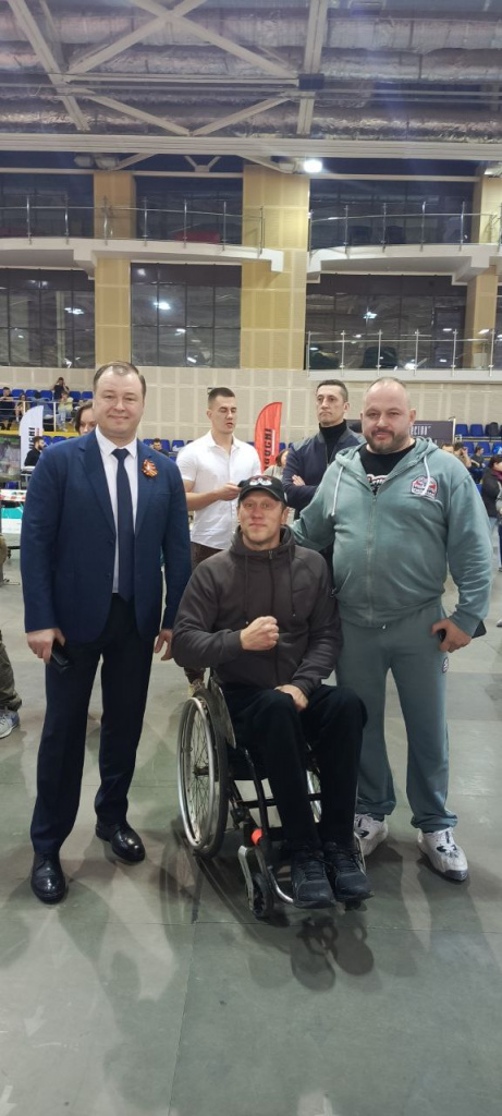 организаторы фестиваля.jpg