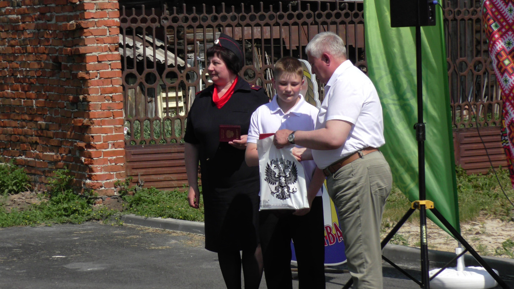 S6250014.jpg S6250014.jpg