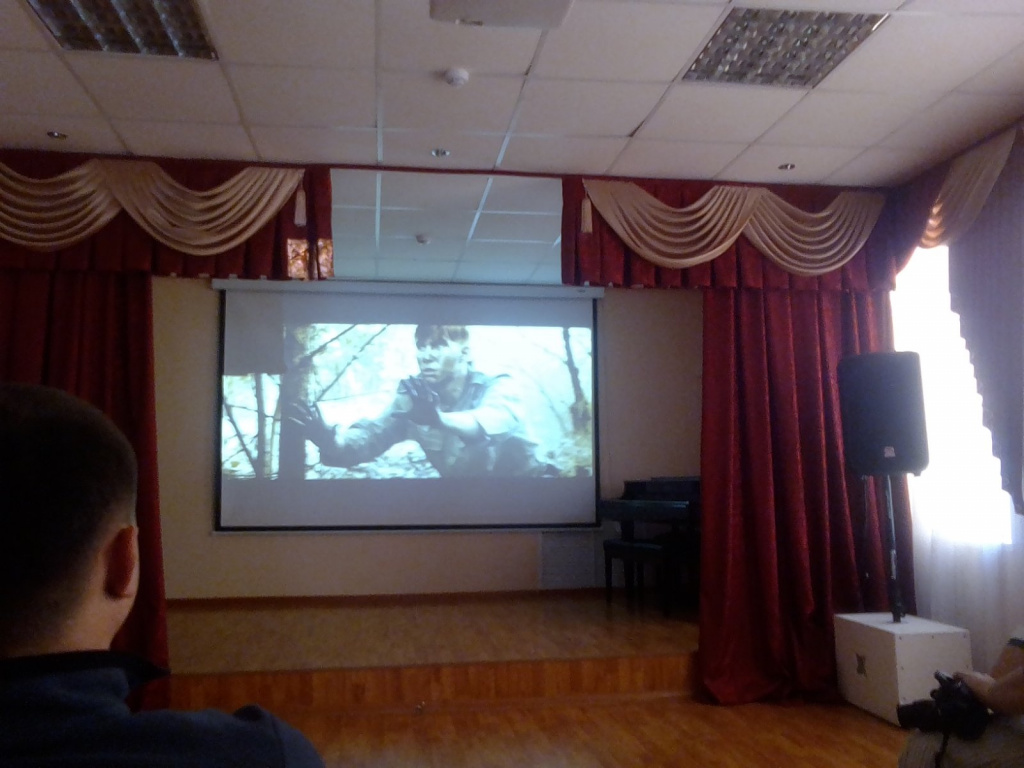 Возвращение с фронта.jpg